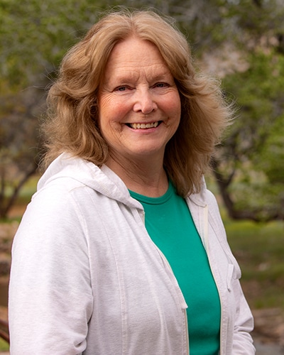 elizabeth reece headshot