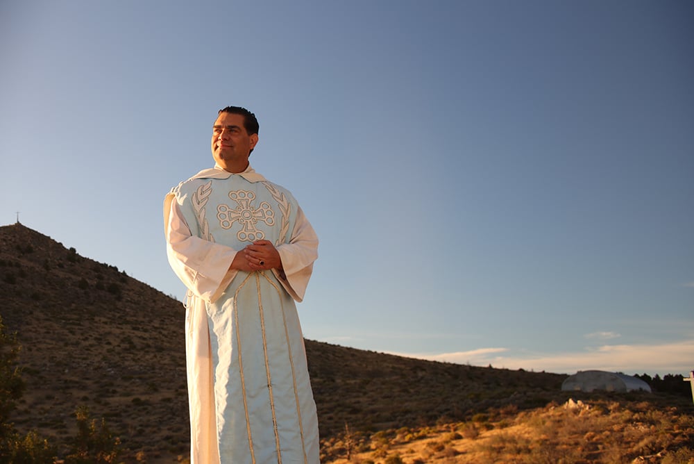 Gene Savoy Jr-Sungazing Gene Savoy Jr Sungazing